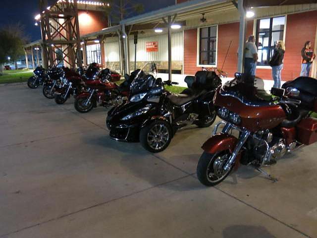 Mimis-LOH Dinner Ride 1-06-15 TH (6)