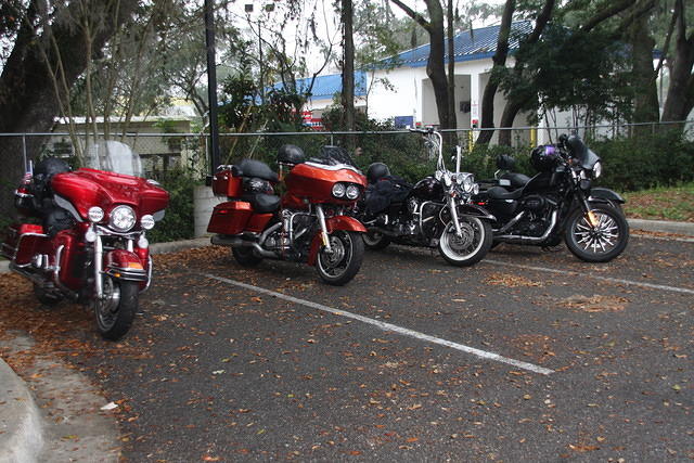 Ride 1-01-2014 Golden Corral TH088