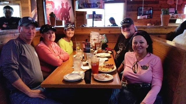 Debbie - Texas Road House WWR 05-14-2017 (2)